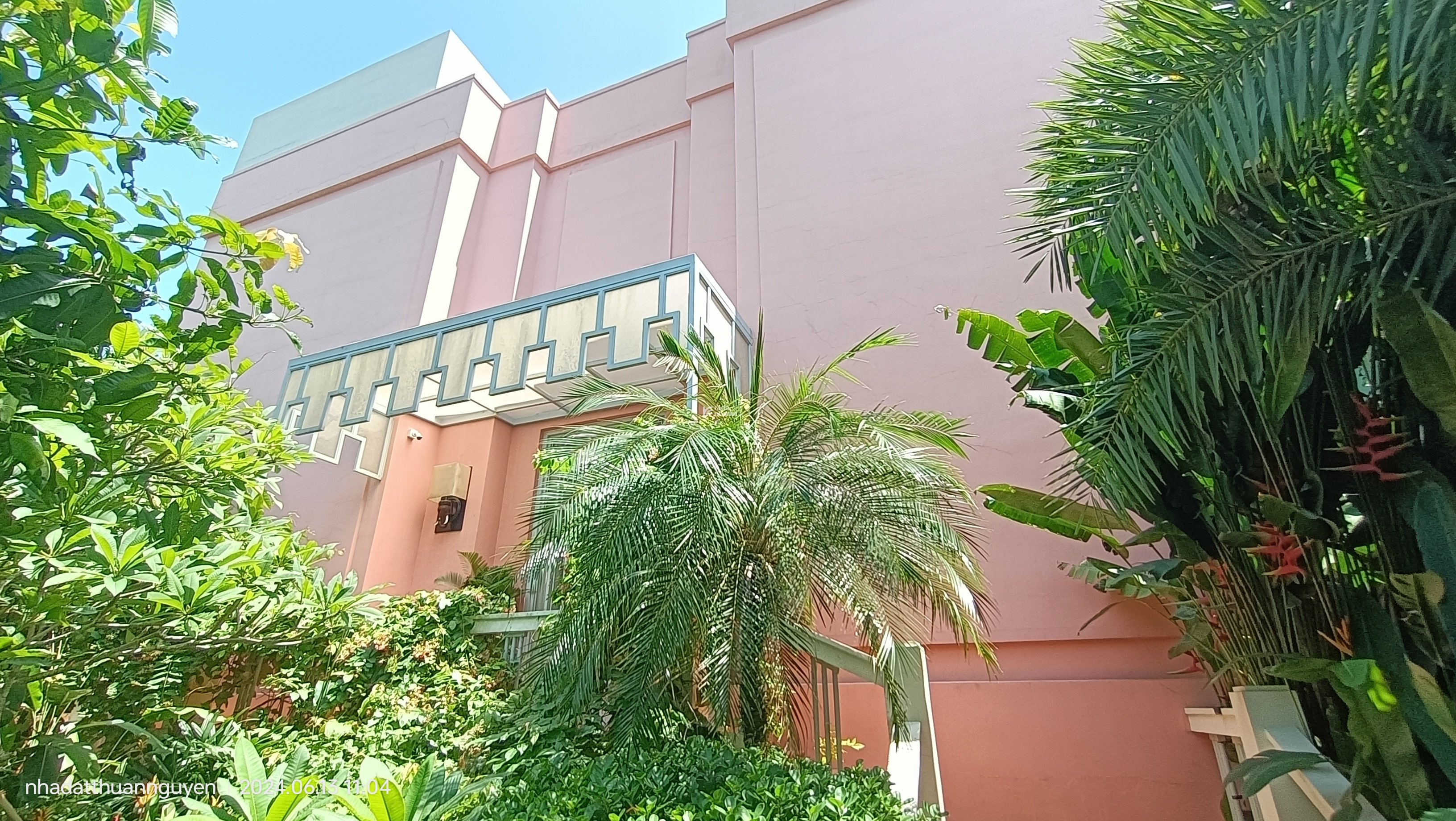 Bán Biệt Thự Pháp 1500m2, View Sông Sài Gòn