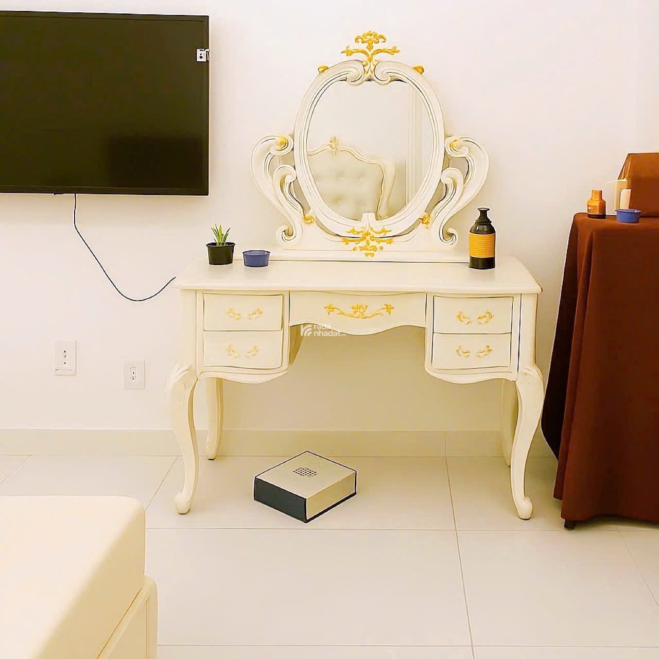 Nhà đẹp Hẻm Ô tô Cách Mạng Tháng Tám - QUẬN 10 - 3 Tầng - Sổ vuông 3.6x14 m - 12.9 tỷ