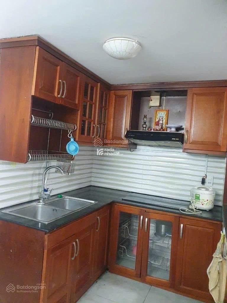 Cần tiền bán gấp nhà 4 lầu Hậu Giang, quận 6, 48m2, đang cho thuê 18tr/tháng, SHR giá 4 tỷ 050 TL