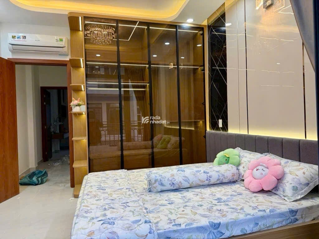 Bán Gấp Nhà Phố 4 Tầng Mới  Full Nội Thất Mặt Tiền Đường Số 1 Phường 13 Gò Vấp