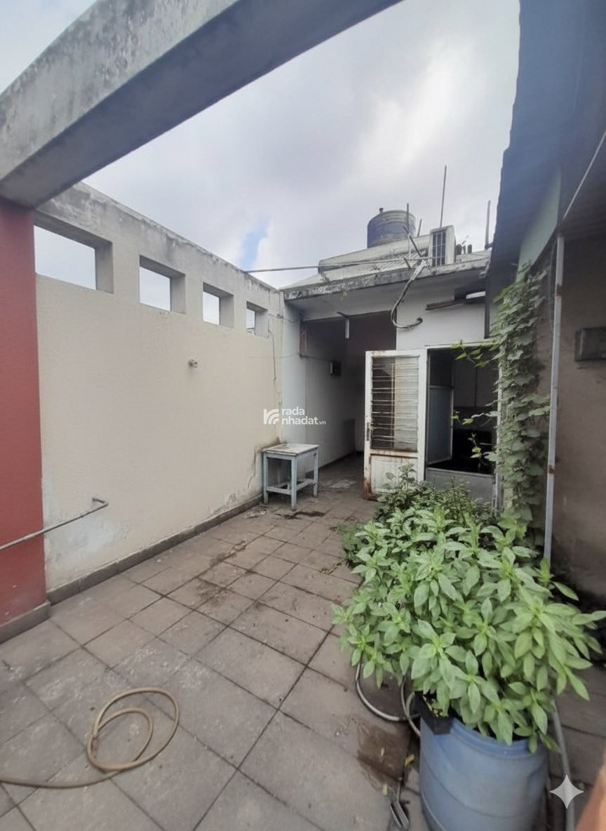 GIÁP NGÃ TƯ ÂU CƠ - LẠC LONG QUÂN - HẺM 4M THÔNG - NHÀ 4 TẦNG - 5PN - 107M NỞ HẬU CHỈ 7.X