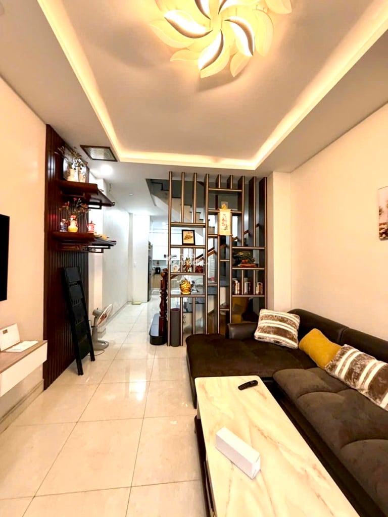 NHÀ ĐẸP Ở NGAY HẺM KIA MORNING SÁT TT MUA SẮM GIGAMAL 4X15 NHỈNH 5 TỶ.