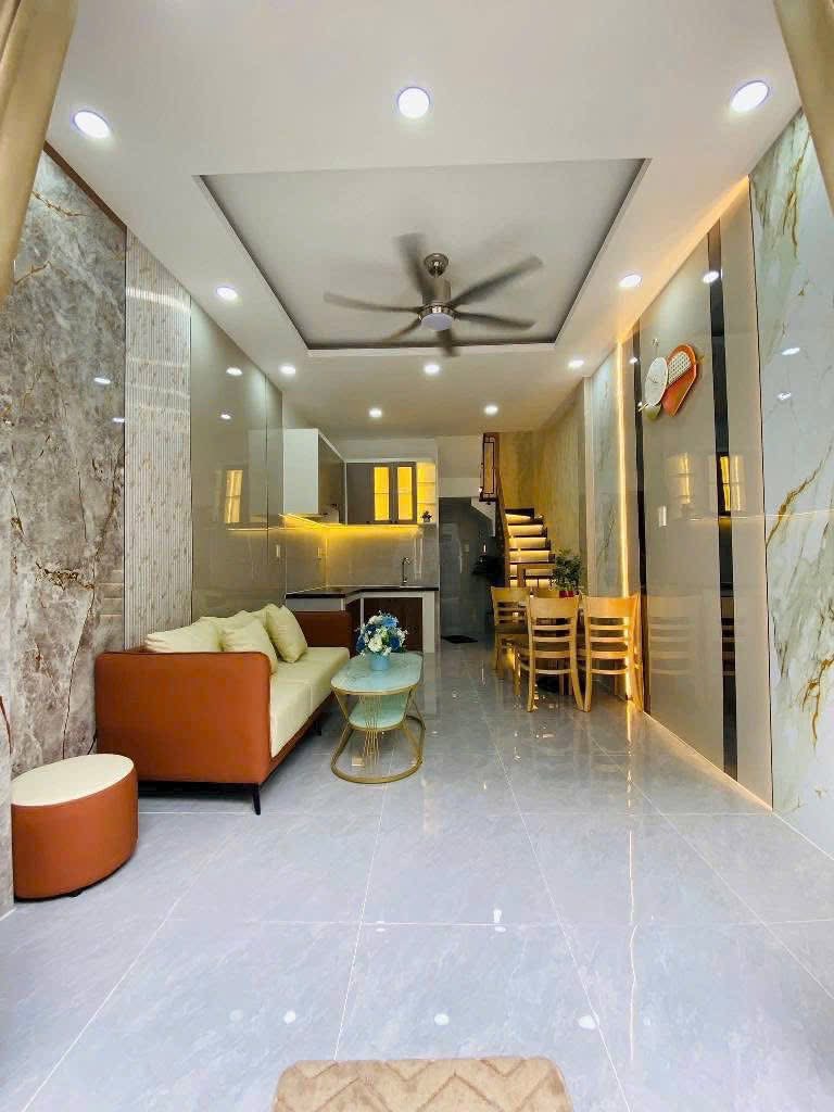 Bán nhà 1/ đường Nguyễn Thái Sơn phường 4 Gò Vấp, 3.28 tỷ hẻm xe hơi sổ hồng riêng