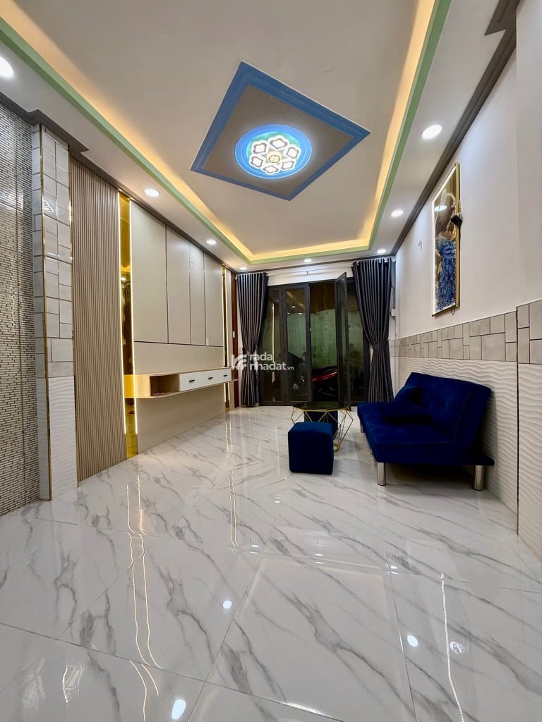 BÁN NHÀ ĐẸP HẬU GIANG QUẬN 6 33M2 3 TẦNG 3.X TỶ 3PN 2WC BÌNH PHÚ TRUNG TÂM 