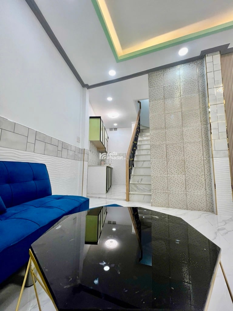 BÁN NHÀ ĐẸP HẬU GIANG QUẬN 6 33M2 3 TẦNG 3.X TỶ 3PN 2WC BÌNH PHÚ TRUNG TÂM 