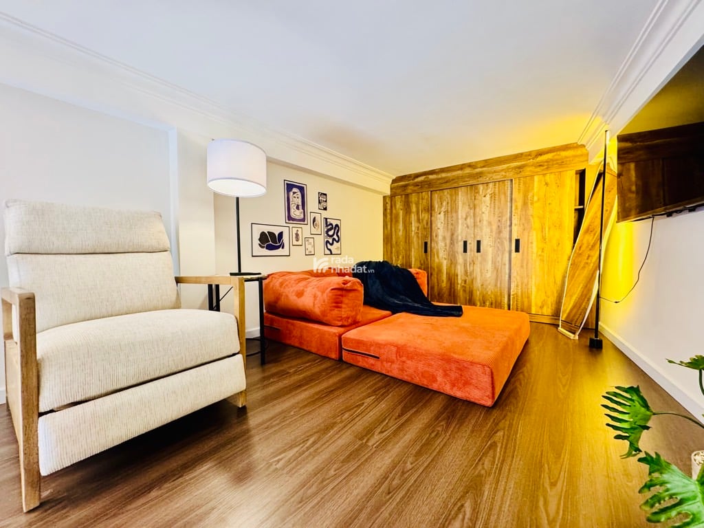 HẺM XE TẢI PHAN XÍCH LONG, PHÚ NHUẬN, SẴN 3 TẦNG ĐÚC BTCT. GIẢM 350TR CHỈ 5.7T TL 