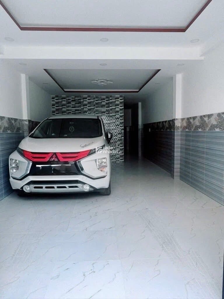 HẺM 8M NHỰA XE HƠI NGỦ TRONG NHÀ THOẢI MÁI - 