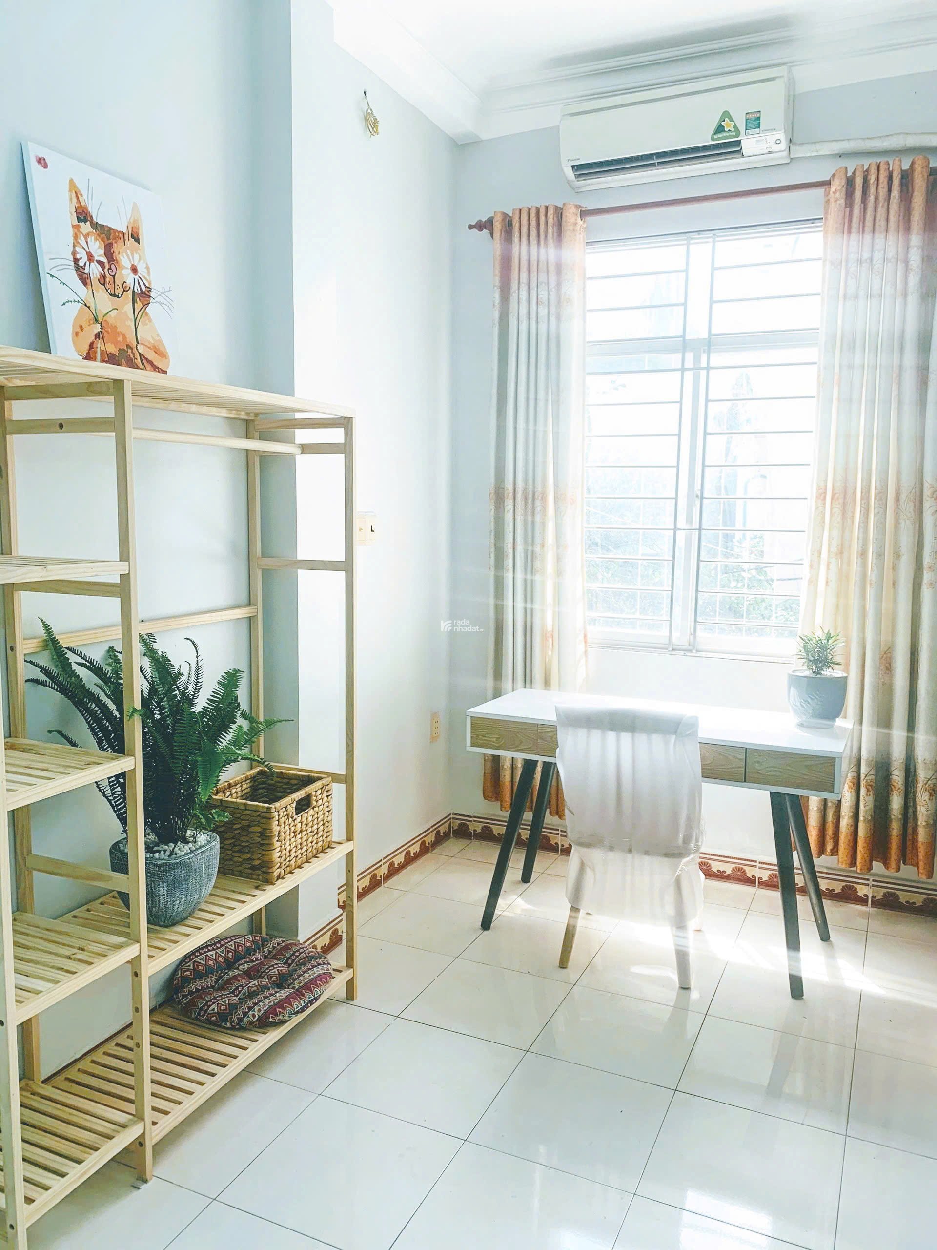  NHÀ 3 TẦNG HẺM HUỲNH TẤN PHÁT, QUẬN 7