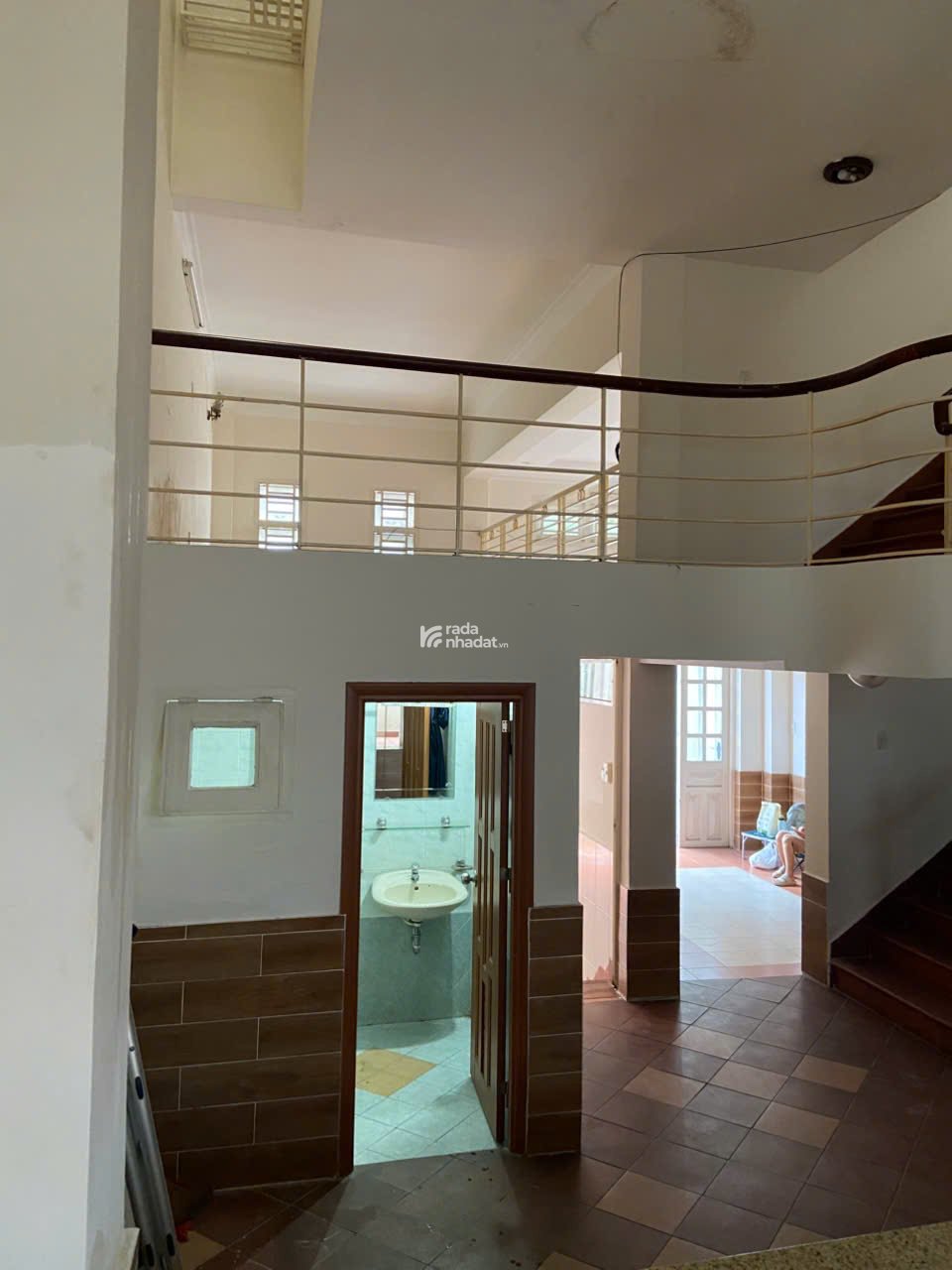 25TR, BIỆT THỰ ĐƯỜNG 25- GIGAMALL, 7MX20M, 1 TRỆT 2 LẦU, 4PN.