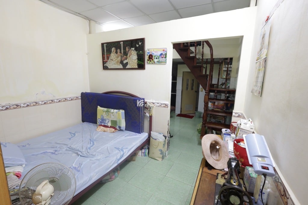 HẺM XE HƠI SÁT NHÀ CMT8, TÂN BÌNH, 47M2 TIỆN XÂY MỚI. GIẢM 350TR CHỈ CÒN 5.8T TL 