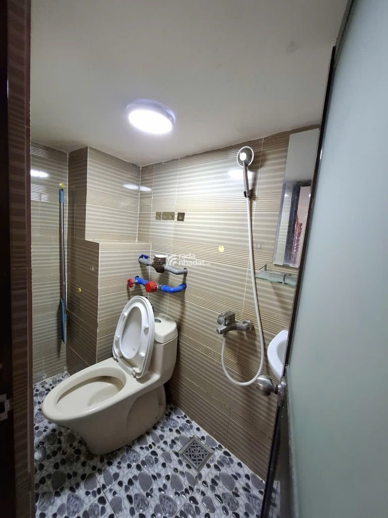 CHDV 6 TẦNG - LẠC LONG QUÂN - 150M2 - NGANG 5M - 26 TỶ 