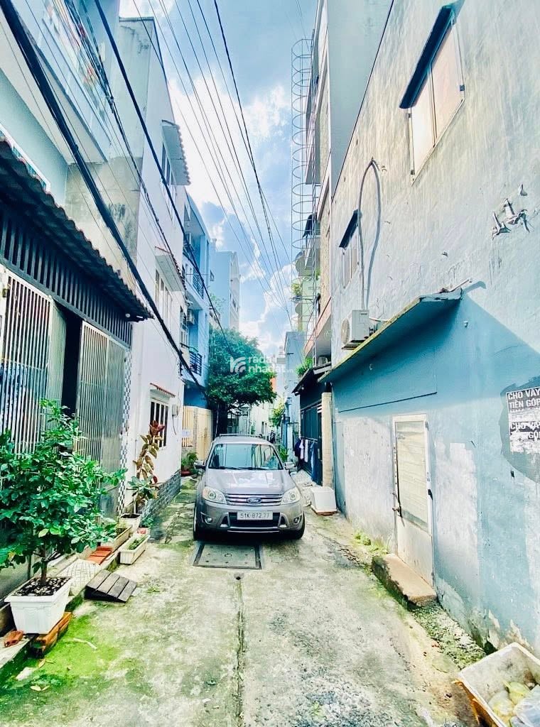 CHDV GẦN ĐH CÔNG THƯƠNG  5P AEON  HXH  57M 4 TẦNG 6PN TẦM 6.X 