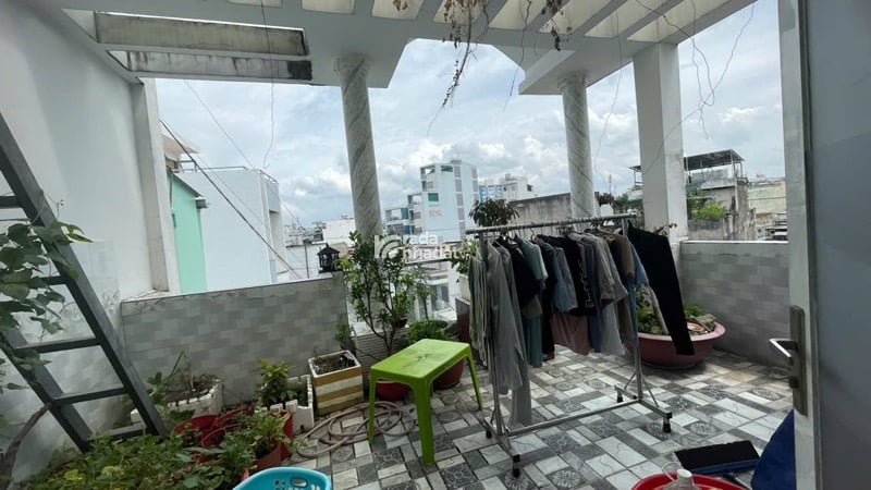 BÁN NHÀ 3 MẶT HẺM XE TẢI 6M TÂN HÒA ĐÔNG QUẬN 6 3 TẦNG 152M2 30 TRIỆU THÁNG