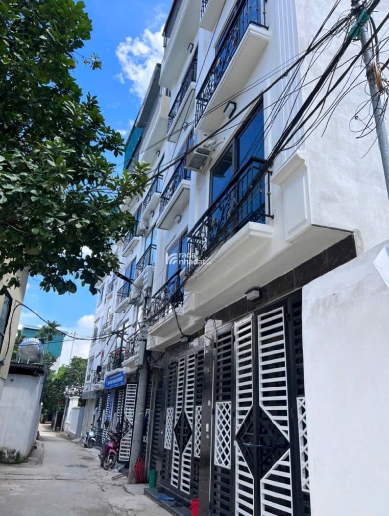 CẦU GIẤY - KHU TRUNG TÂM - NHÀ ĐẸP 35M2 - 5 TẦNG - NỘI THẤT CHỌN LỌC - 7.5 TỶ