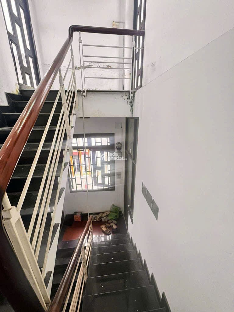  Cơ hội đầu tư vàng với nhà lô góc 4 tầng  Dòng tiền 25 triệu/tháng  đường 59 P An hội Tây Gò Vấp