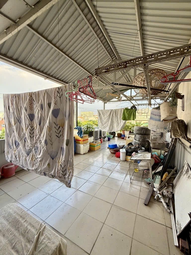 MẶT TIỀN ĐƯỜNG B,NGAY THOẠI NGỌC HẦU,NGUYỄN SƠN (4,2m x 21 x 5 TẦNG) 12,4 TỶ TL