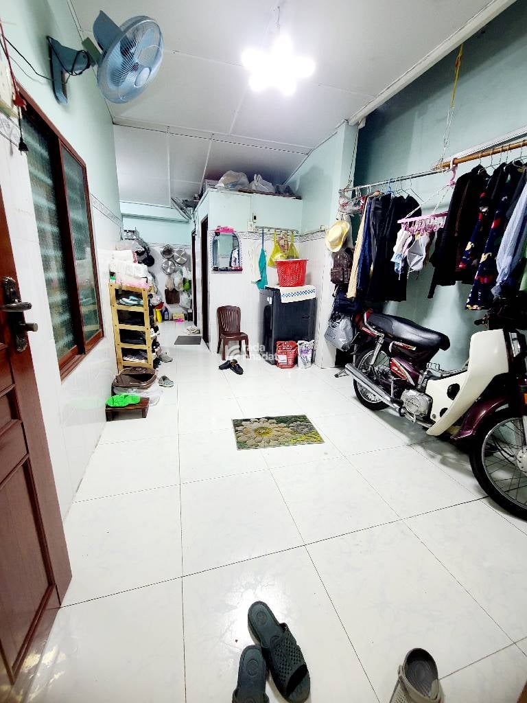 BÁN NHÀ SÁT MẶT TIỀN, HẺM 262 PHÚ ĐỊNH, P.16, QUẬN 8, 96M2