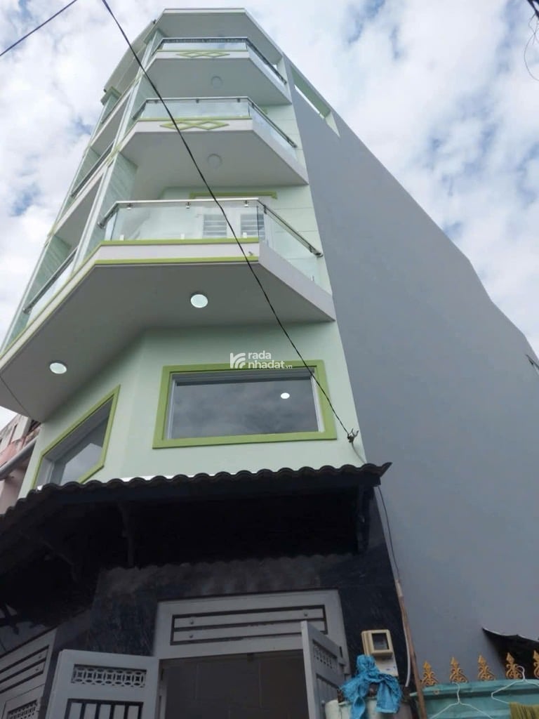 GÓC 2 MẶT TIỀN 5 TẦNG . 66M2 . CHỈ NHỈNH 5 ĐỒNG NHỎ . NGAY KHU LÊ VĂN QUỚI . 