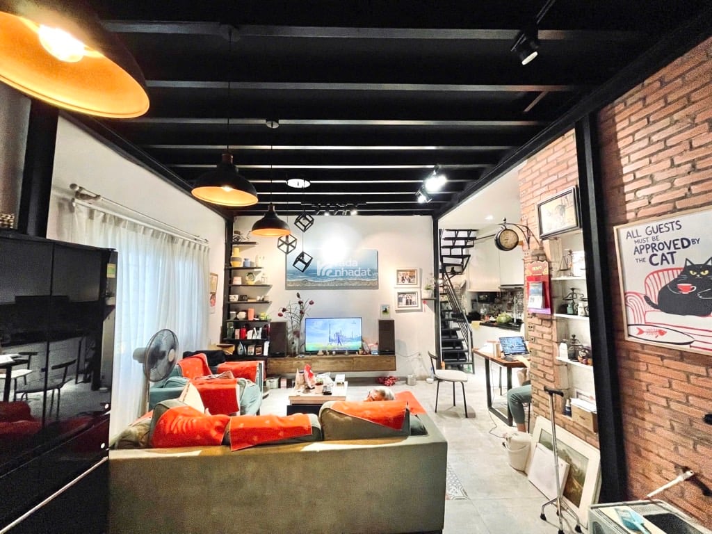 Bán nhà Huỳnh Văn Bánh, Phường 12 Phú Nhuận, 20m ra mặt tiền, Ở ngay.