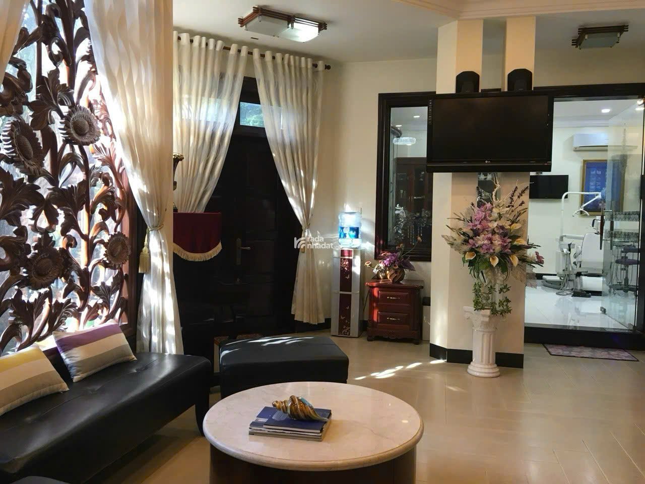 Bán biệt thự góc 2 mặt tiền Lê Thúc Hoạch-Vị trí cực đẹp và khan hiếm