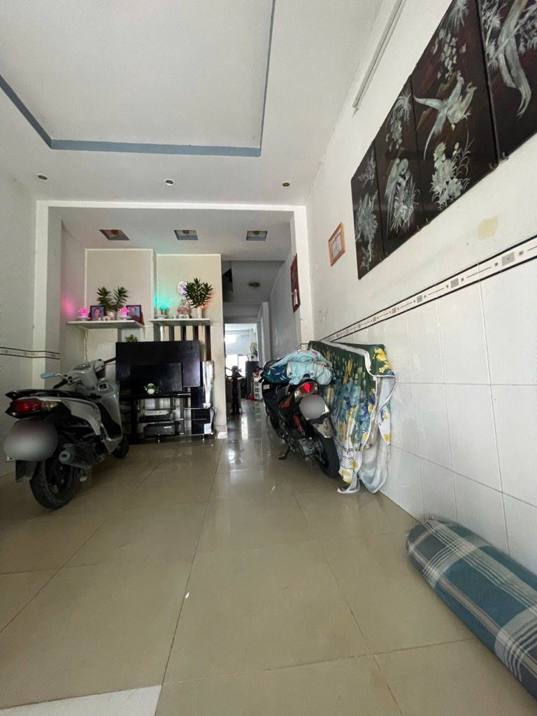 BÁN NHÀ MẶT TIỀN KHU VIP QUẬN TÂN PHÚ HỌ LÊ - NGUYỄN SƠN - TRẦN THỦ ĐỘ.
