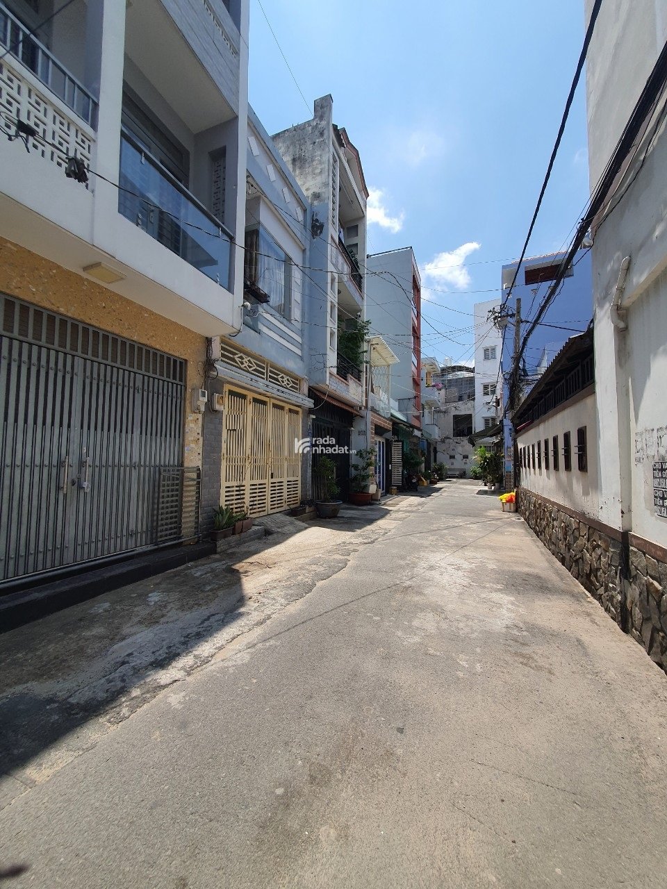 BÁN NHÀ HXH 6M ĐƯỜNG GÒ DẦU, TÂN PHÚ. DT 4.1 X 12.2M. NHÀ 3 LẦU, 3PN 3WC