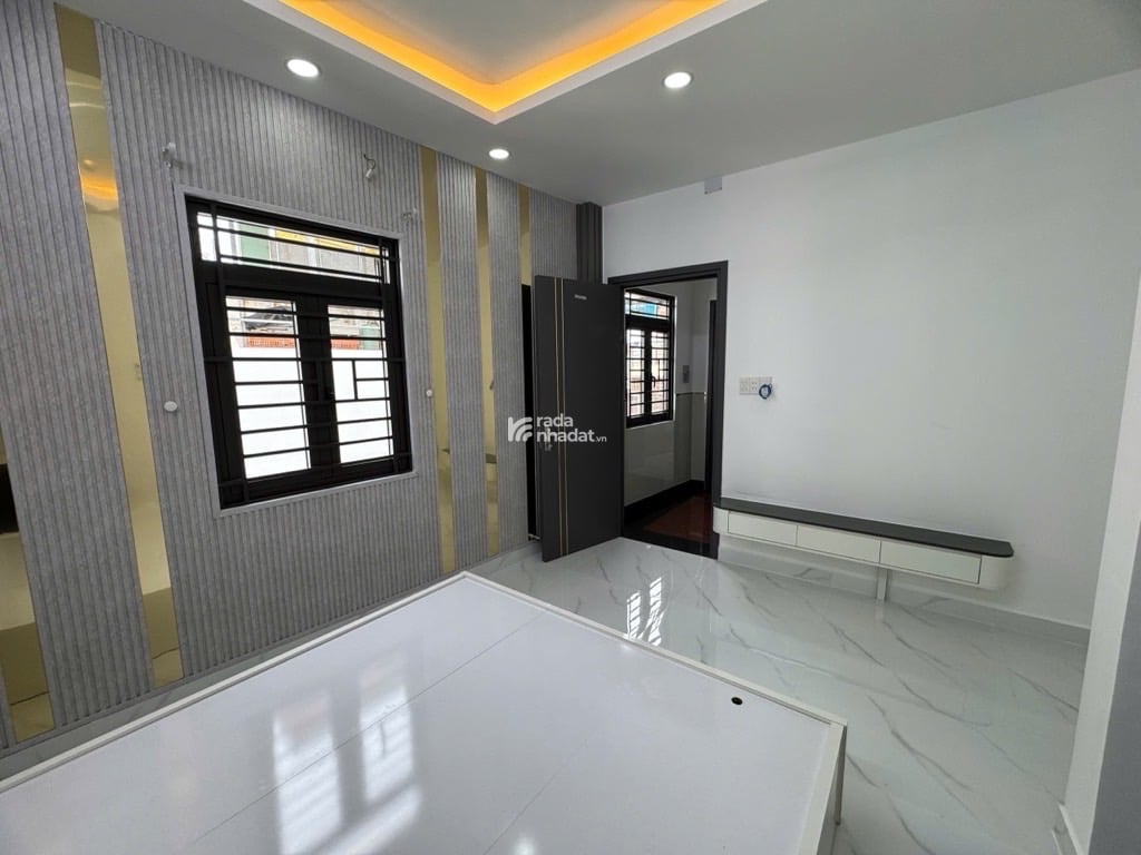 GẤP BÁN - SỔ MỚI 2025 HOÀN CÔNG ĐỦ-   LÔ GÓC THOÁNG -- NGANG LỚN GẦN 5M - NHÀ 5 TẦNG MỚI  100% 