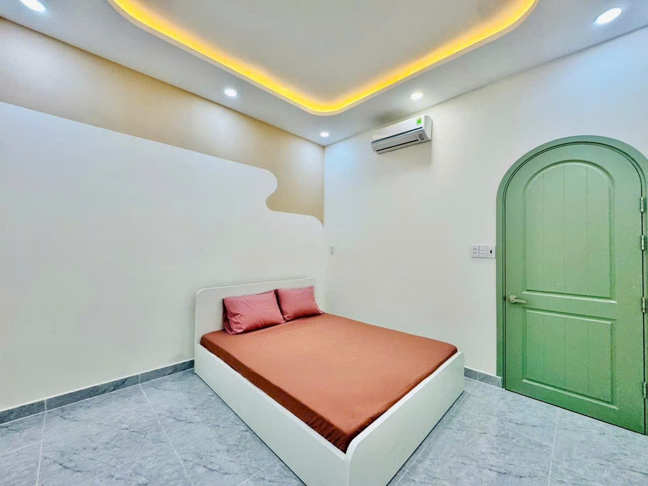 Bán nhà cực êm Cô Giang, P2, Phú Nhuận, 4,45 tỷ, sổ riêng, tiện ích xung quanh đầy đủ