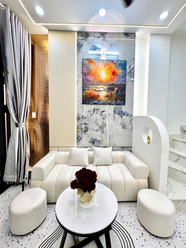 Chính chủ kí gửi nhà Nguyên Hồng, Phường 11, Bình Thạnh - giá 2 tỷ 780
