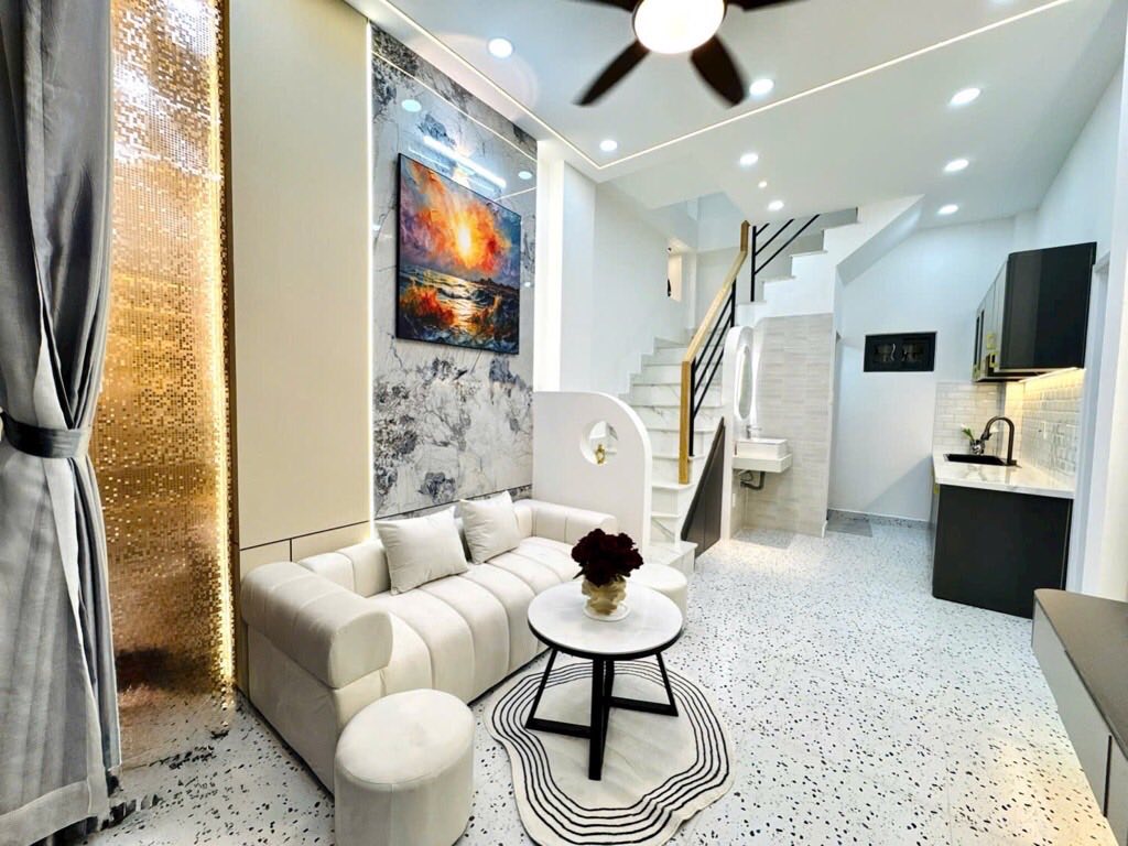 Chính chủ kí gửi nhà Nguyên Hồng, Phường 11, Bình Thạnh - giá 2 tỷ 780
