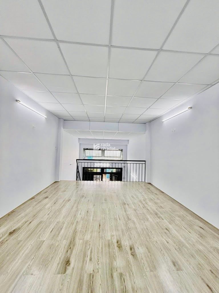 NHÀ HẺM 7M GIÁP ĐẦM SEN  Q6  70M  2 TẦNG 3PN  GIÁ RẺ BẤT NGỜ CHỈ 6.X