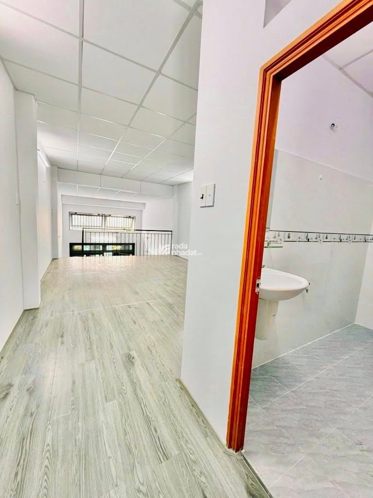 NHÀ HẺM 7M GIÁP ĐẦM SEN  Q6  70M  2 TẦNG 3PN  GIÁ RẺ BẤT NGỜ CHỈ 6.X