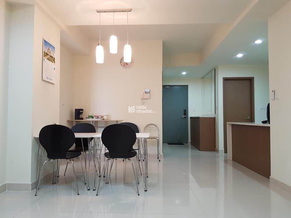 Cho thuê chung cư cao cấp: Căn góc 2 phòng ngủ 2 vệ sinh, view đẹp, hành lang rộng và thoáng