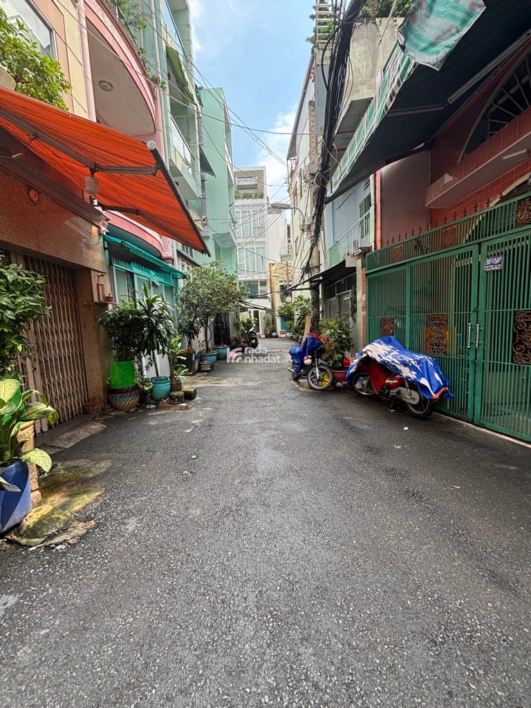 4 TẦNG -MAI XUÂN THƯỞNG-P.6- Q.6- DT: 42M2- 7 TỶ 680