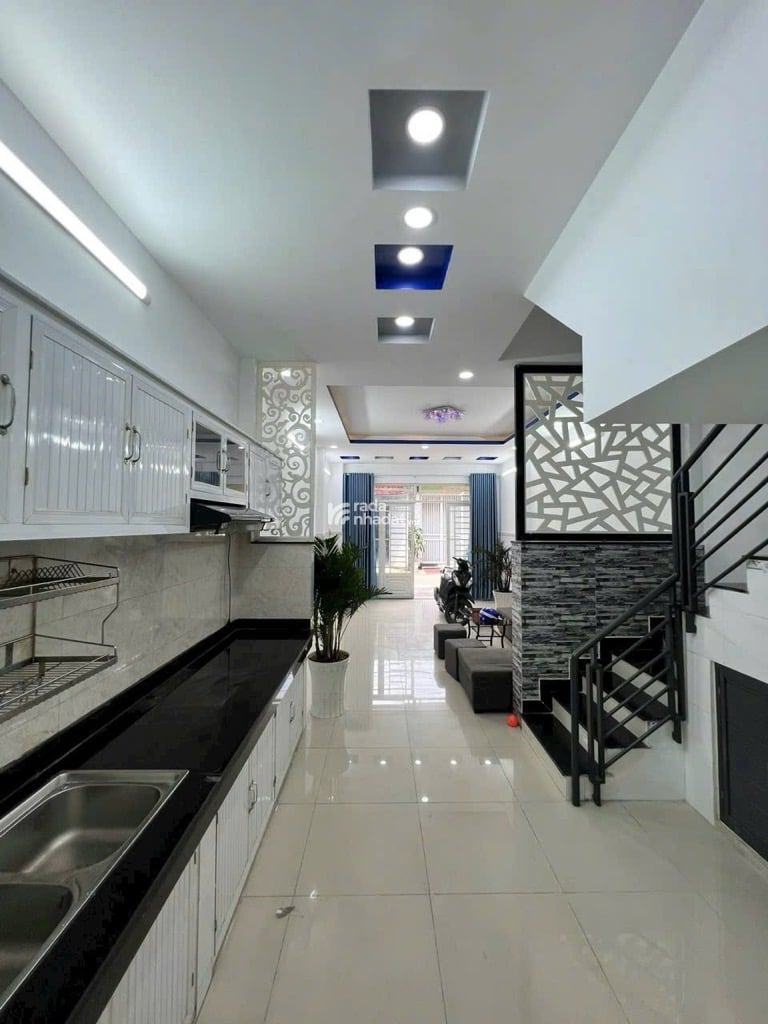 MTDK NGAY KÊNH THAM LƯƠNG 2 TẦNG 4.1 x 11M SỔ HOÀN CÔNG -  HƠN 4 TỶ