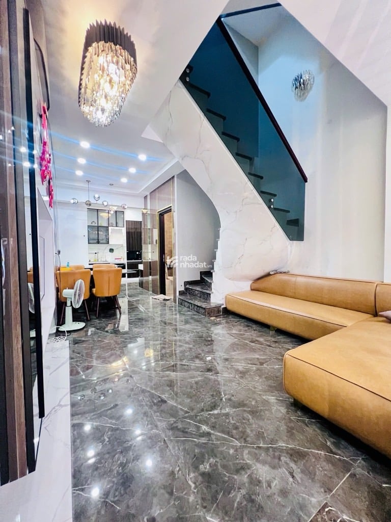 MẶT TIỀN KINH DOANH ĐỘC LẬP - TÂN PHÚ - ĐƯỜNG 12M LỀ 3M - 4 TẦNG - 60M2 (4x15) - NỘI THẤT CAO CẤP