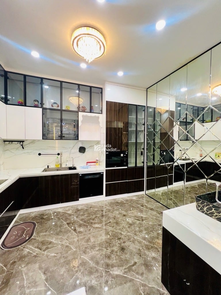MẶT TIỀN KINH DOANH ĐỘC LẬP - TÂN PHÚ - ĐƯỜNG 12M LỀ 3M - 4 TẦNG - 60M2 (4x15) - NỘI THẤT CAO CẤP