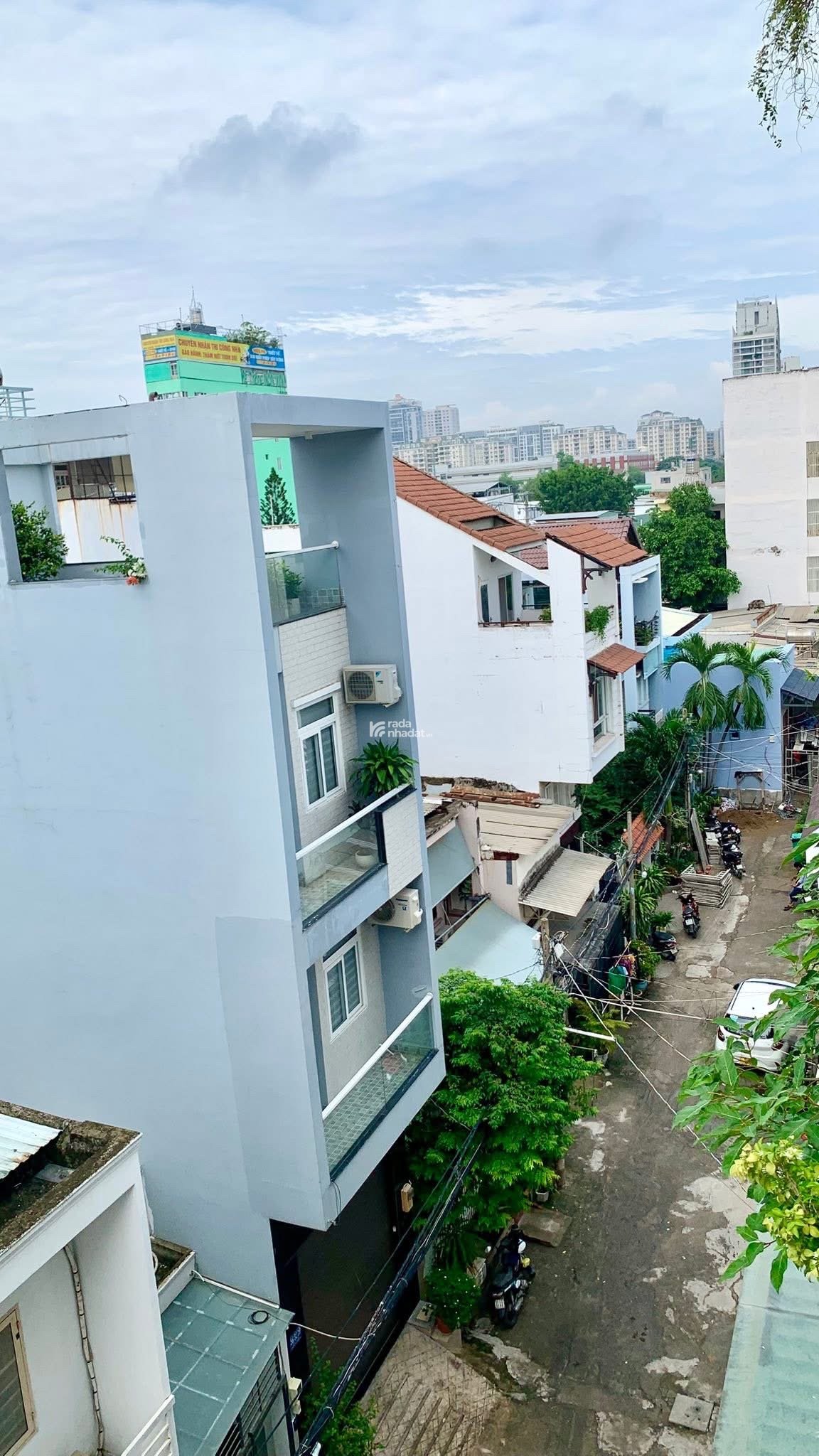 NHÀ 5 TẦNG NGAY HUỲNH TẤN PHÁT, QUẬN 7 – Ô TÔ NGỦ TRONG NHÀ 