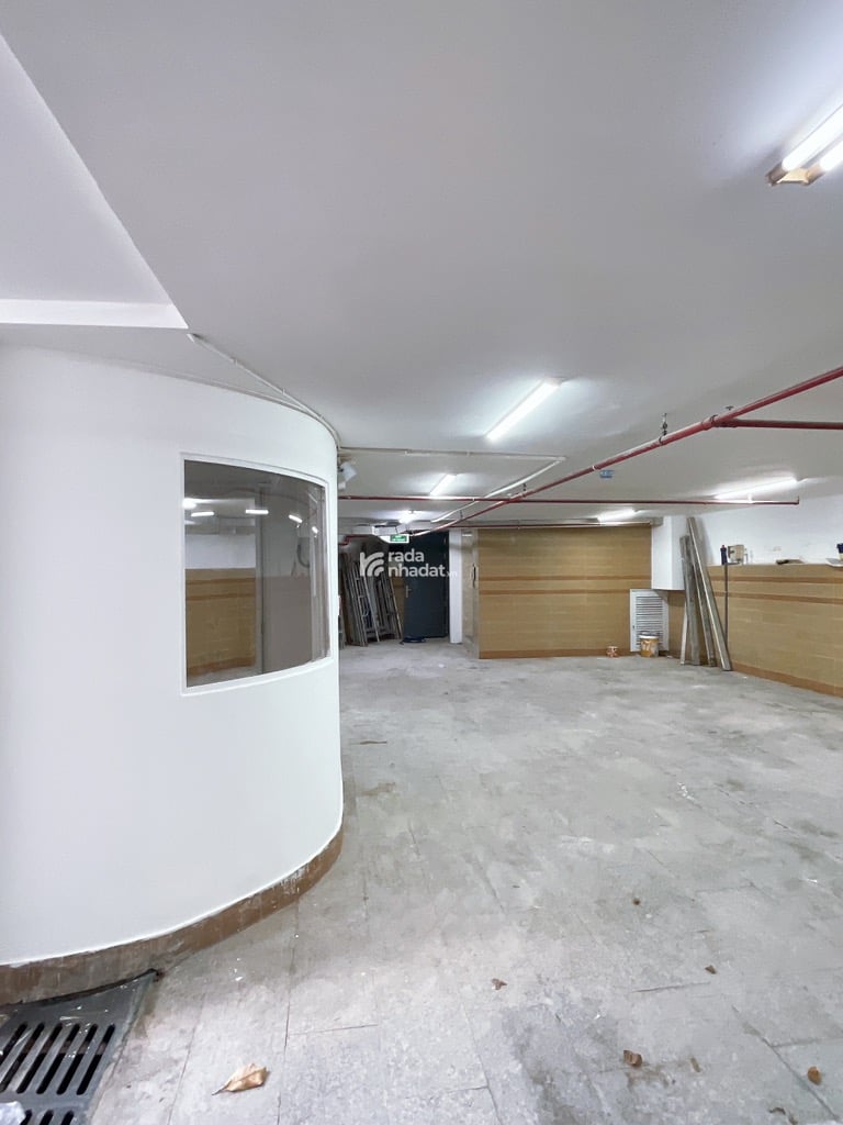 TOÀ NHÀ 7 TẦNG - KHU K300 - TÂN BÌNH - NGANG KHỦNG 18M - DTCN 173M2 - DÒNG TIỀN 200TR / THÁNG 