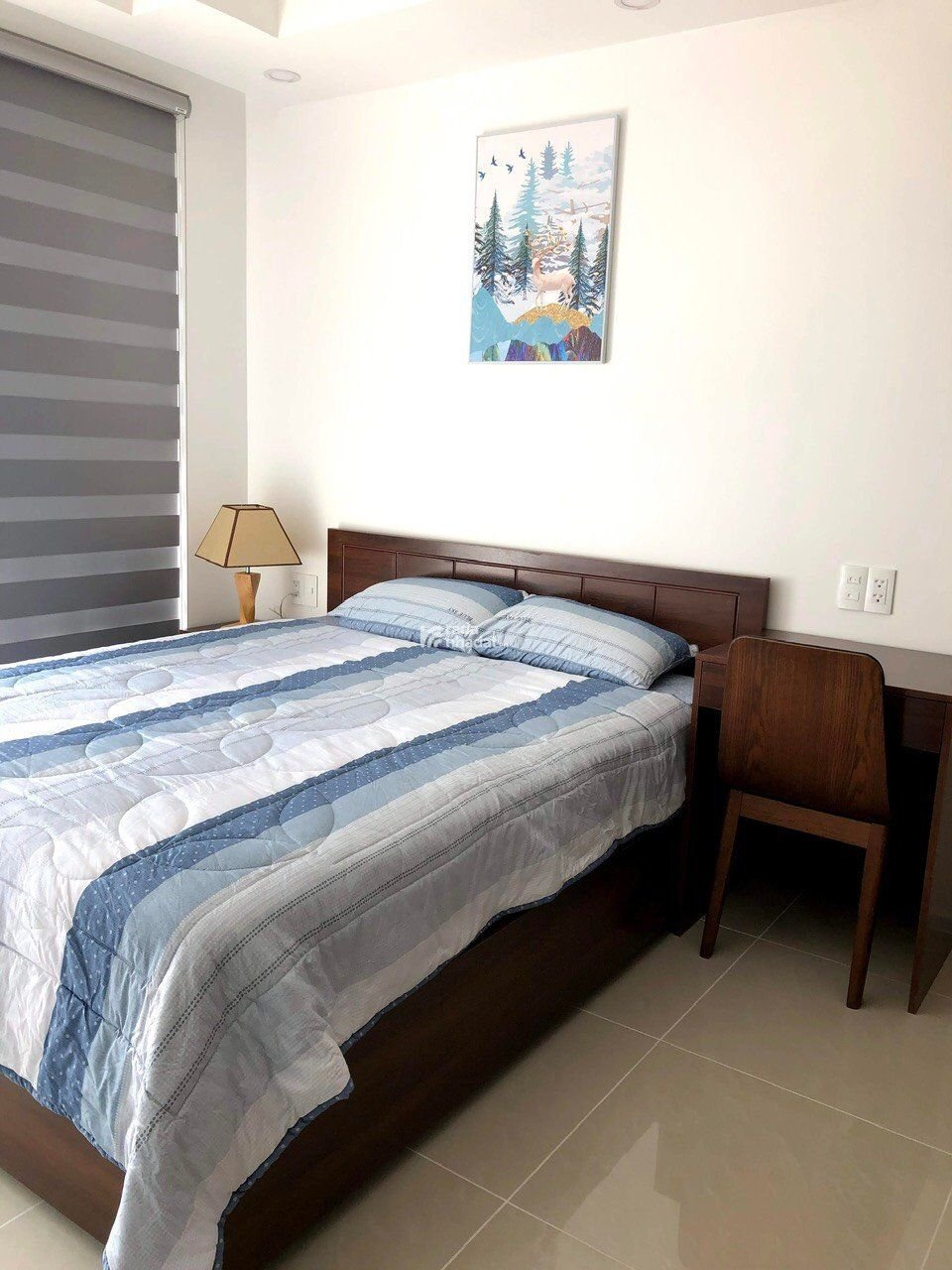 Chính chủ bán căn hộ Fhome Căn 2PN tầng cao DT 70m2. Giá 3.5 tỷ Full nội thất LH xem nhà 0937 191 ***