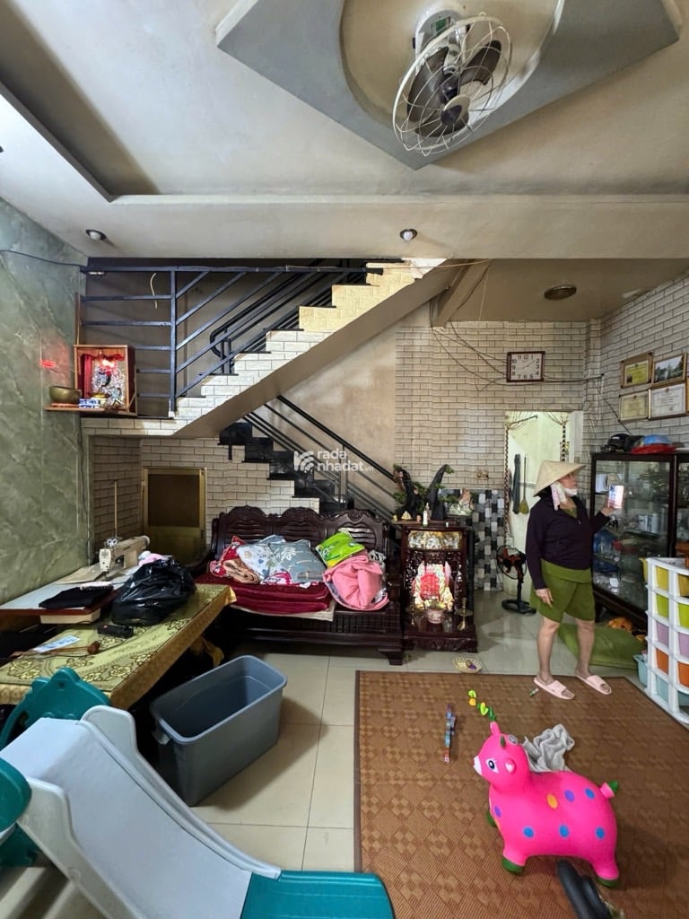 BÁN NHÀ TỈNH LỘ 10 BÌNH TÂN 105M2 4.X TỶ 5.3X20M 3 PHÒNG NGỦ