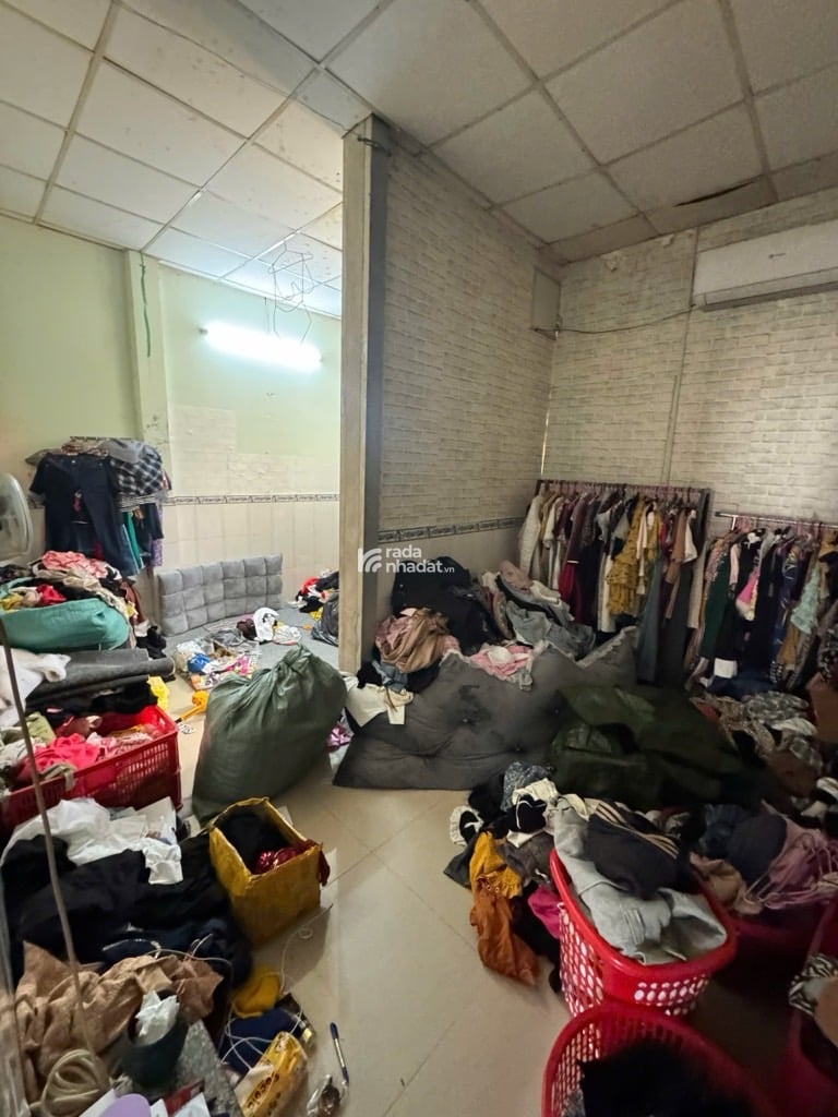 BÁN NHÀ TỈNH LỘ 10 BÌNH TÂN 105M2 4.X TỶ 5.3X20M 3 PHÒNG NGỦ