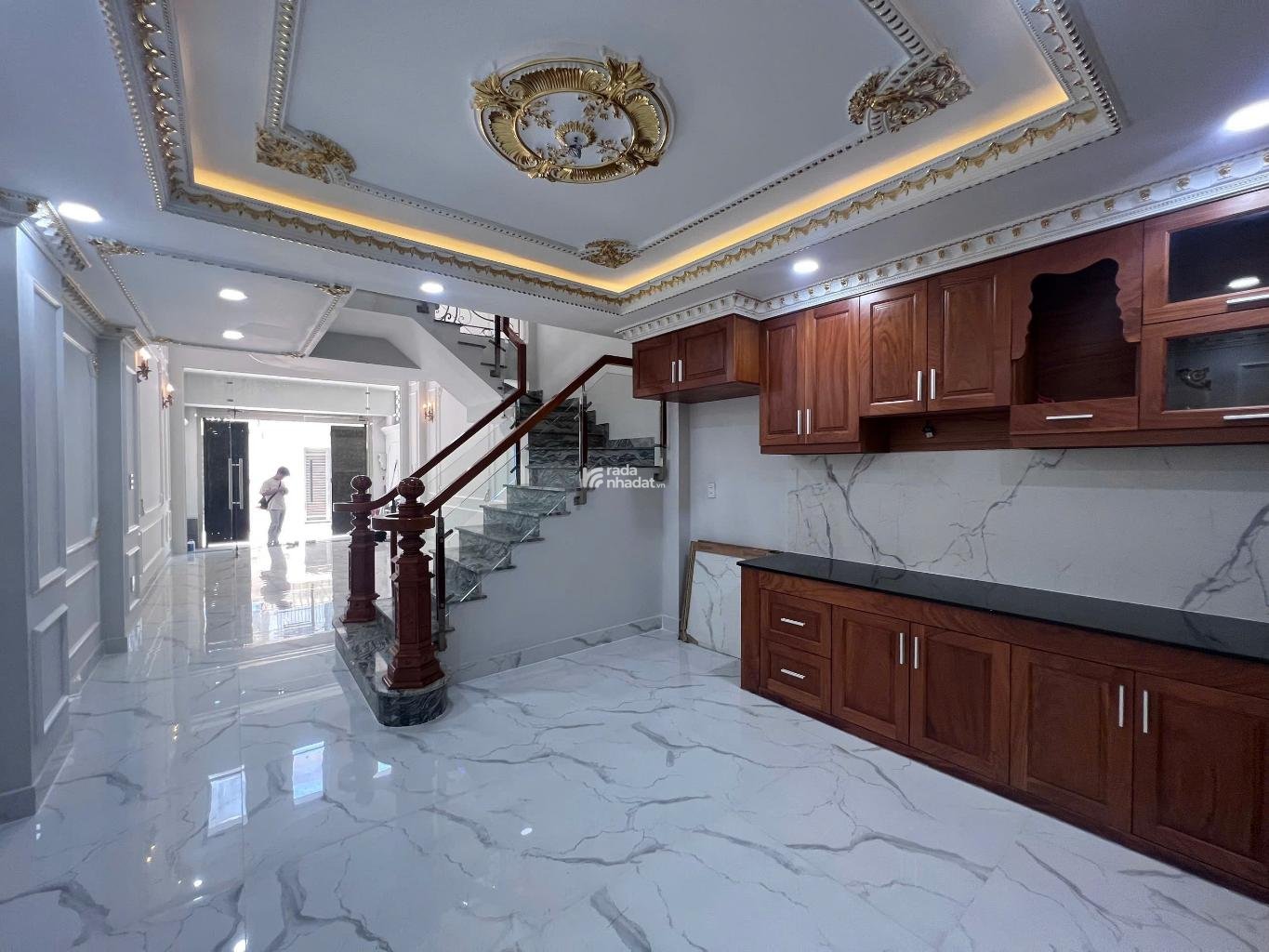 NHÀ ĐẸP MÊ TƠI, 5 TẦNG HẺM NHỰA 7m, GẦN CC 4S LINH ĐÔNG, 4X18, CHỈ 8,7 TỶ.