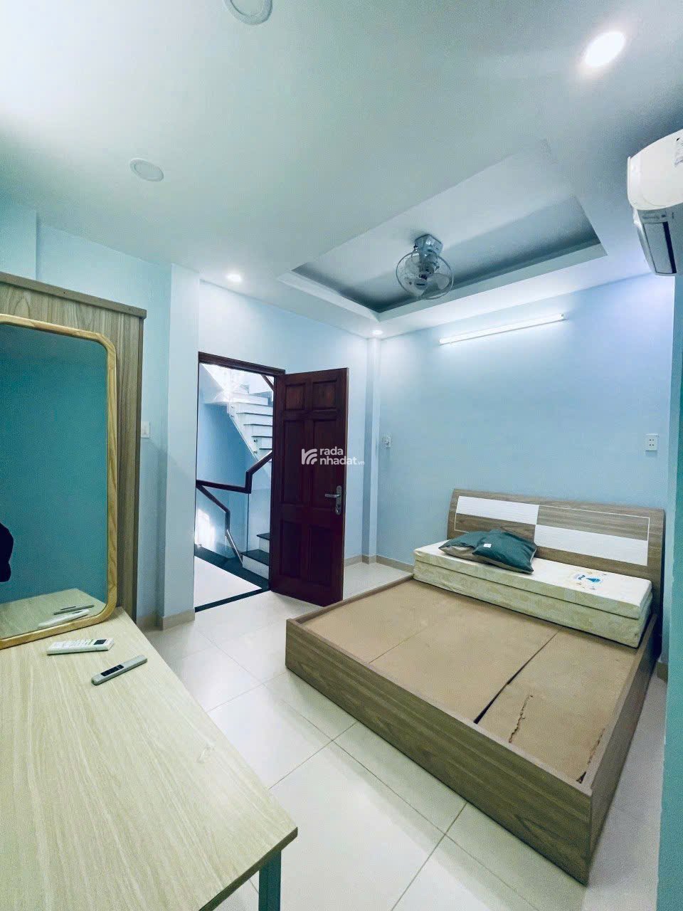 Nhà quận 10 giá rẻ HXH ngay Quốc Tự đường 3/2 4PN 4WC, cực kỳ phong thủy.