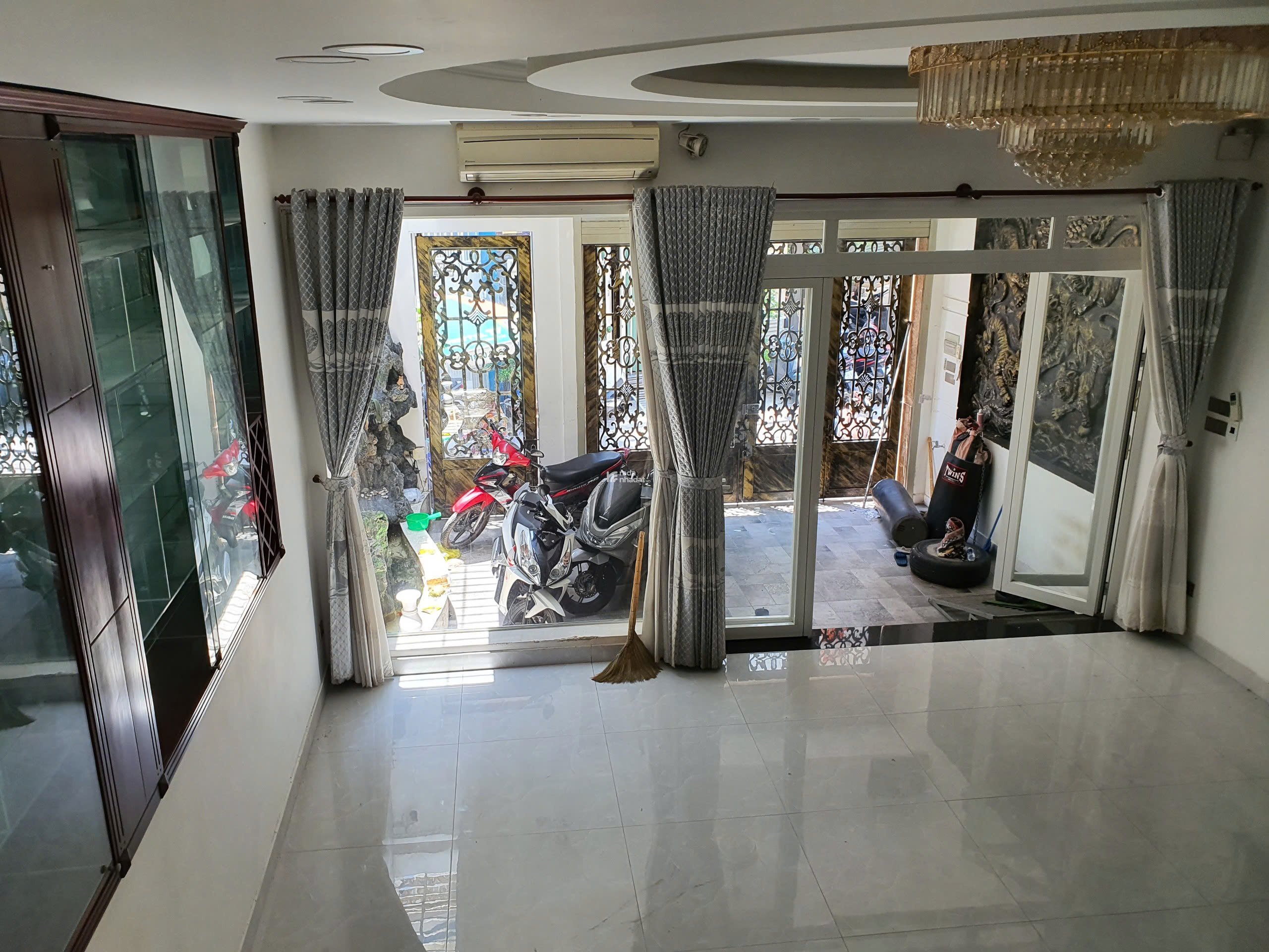 BÁN NHÀ HẺM Ô TÔ ĐƯỜNG 3 THÁNG 2 Q10 - 6x14 -21.5 tỷ 