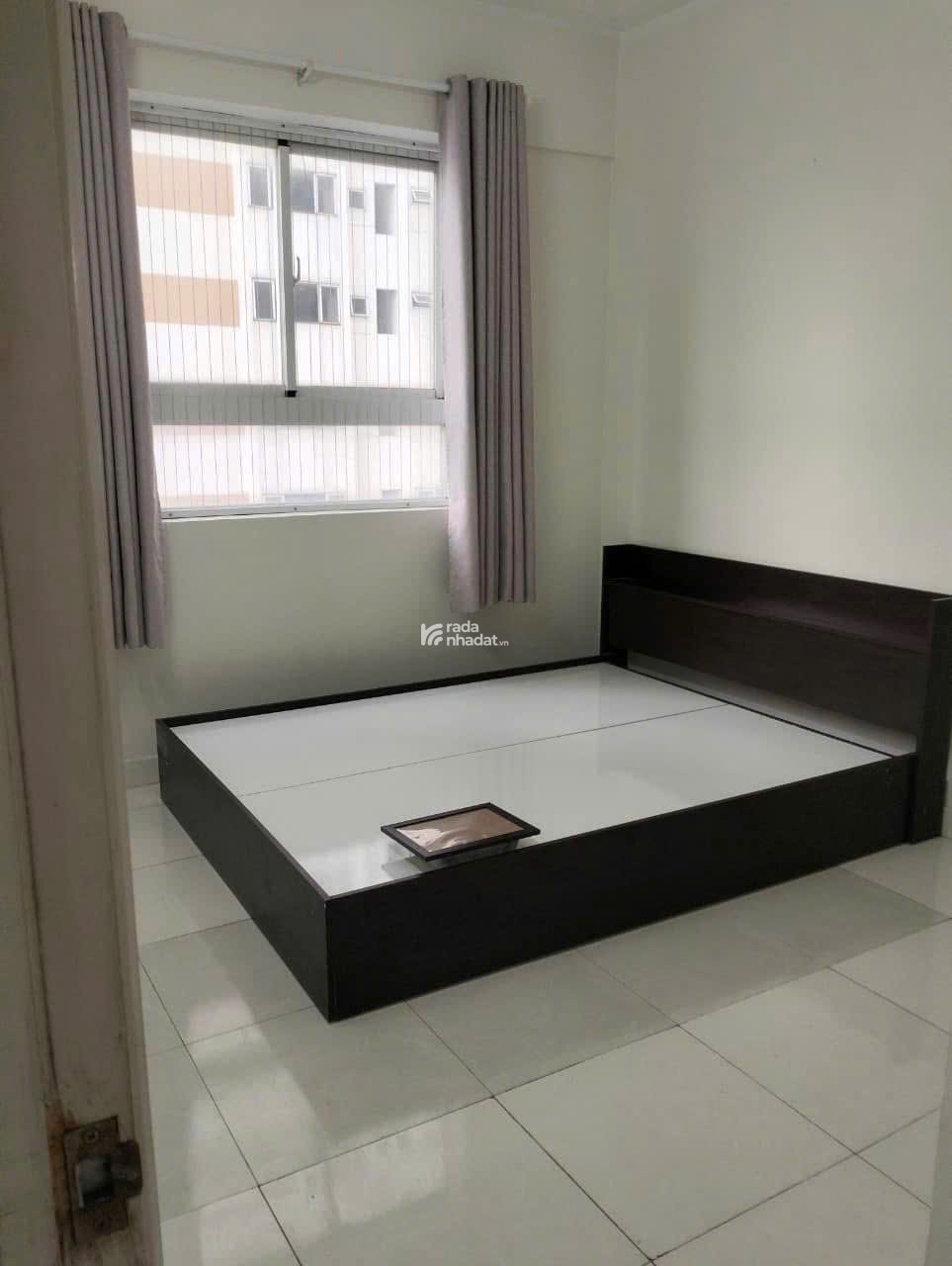 Kẹt tiền bán gấp CH Hưng Ngân, Quận 12 DT 66m2 2PN 2WC giá 1.95 tỷ, LH 0904690198