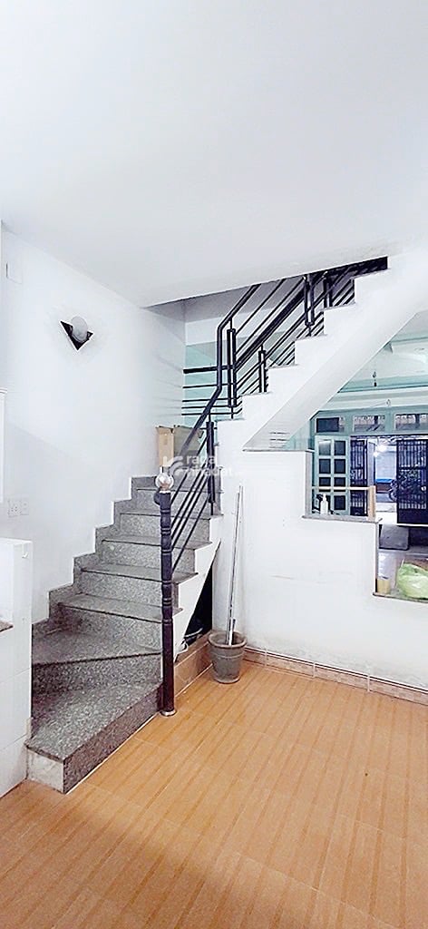 Bán nhà gần AEON tân phú bình hưng hoà