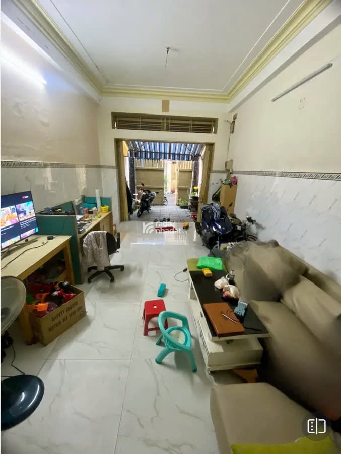 HXH 8m Thoại Ngọc Hầu, 88m2, 4 tầng, 5PN, kế siêu thị Go, chỉ 8.8 tỷ TL