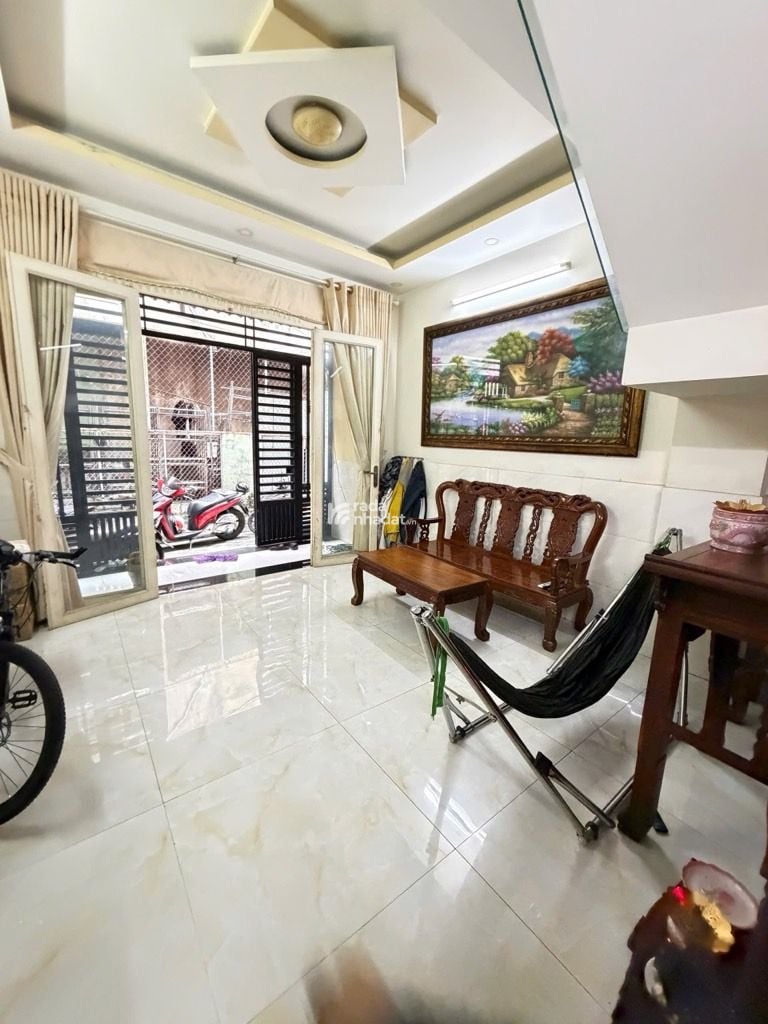 BÁN NHÀ VĂN CAO, TÂN PHÚ, SÁT MẶT TIỀN