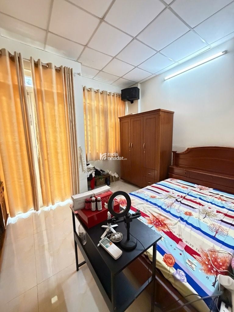 BÁN NHÀ VĂN CAO, TÂN PHÚ, SÁT MẶT TIỀN